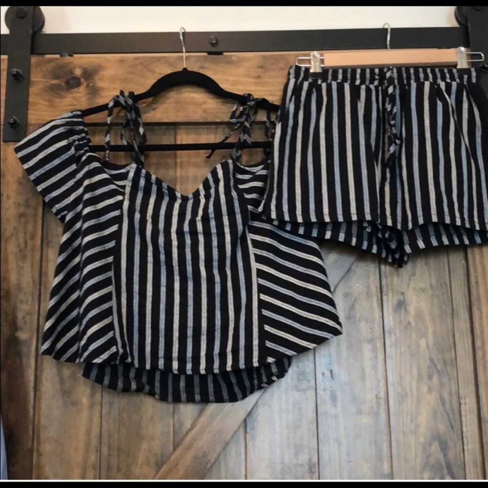 Moon River top and shorts set